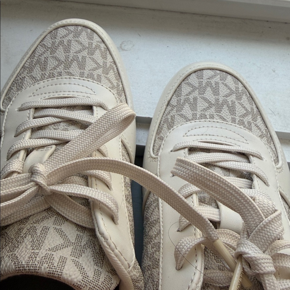 Michael Michael Kors Raina Trainer Sneaker cream gold logo - Picture 10 of 10